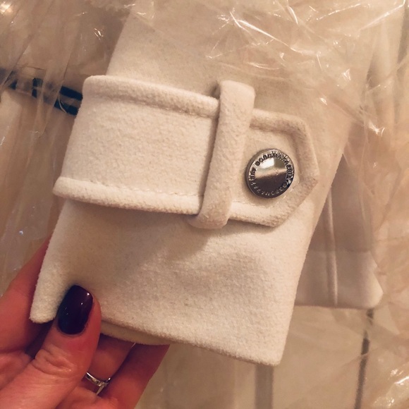 BCBGMaxaria Toggle Wool Cashmere Blend Coat - Picture 3 of 9